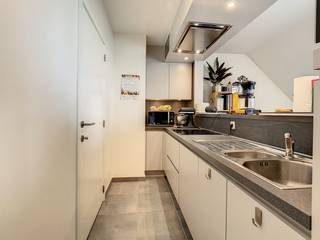 Te huur, gezellig appartement met 2 slaapkamers gelegen te LierdeDit GEZELLIG APPARTEMENT met 2 slaapkamers is gelegen in de dorpskern van Lierde...