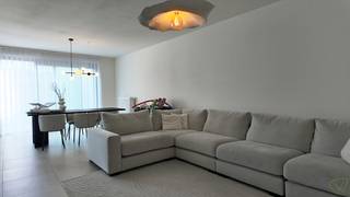 Deze kwalitatieve nieuwbouw woning is gelegen in een zeer rustige woonwijk, toch op wandelafstand van het centrum van Eeklo.<br /><br />Samenstelling van de woning:<br />Gelijkvloers: inkomhal, gastentoilet, woonkamer, open keuken, wasplaats en fietsenberging.<br /><br />Op de eerste verdieping: nachthal, 3 zeer ruime slaapkamers, badkamer en toilet. via de nachthal is er toegang tot de zolder.<br /><br />In de zuidgerichte tuin voorzien van terras is het heerlijk vertoeven.<br /><br />De woning is verder voorzien van een praktische carport.<br /><br />Wenst U meer informatie of een bezoek? Aarzel niet ons te contacteren.<br />Of vraag uw bezoek aan via onze website.
