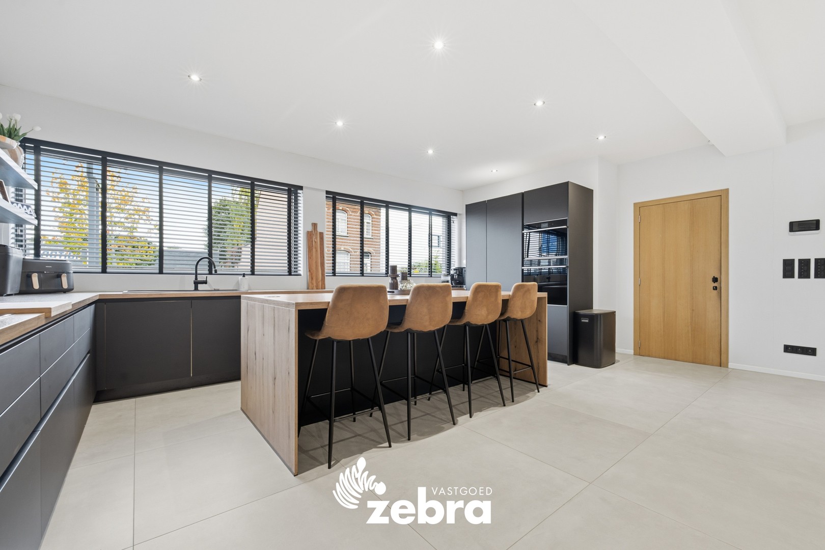 Instapklare woning met loods van ± 250 m² te Ingelmunster! - foto 5