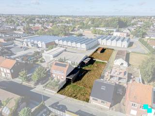 Zeer interessante bouwgrond zonder bouwverplichting met een oppervlakte van 1.150m². Hoewel de bouwgrond geniet van een vlotte bereikbaarheid...