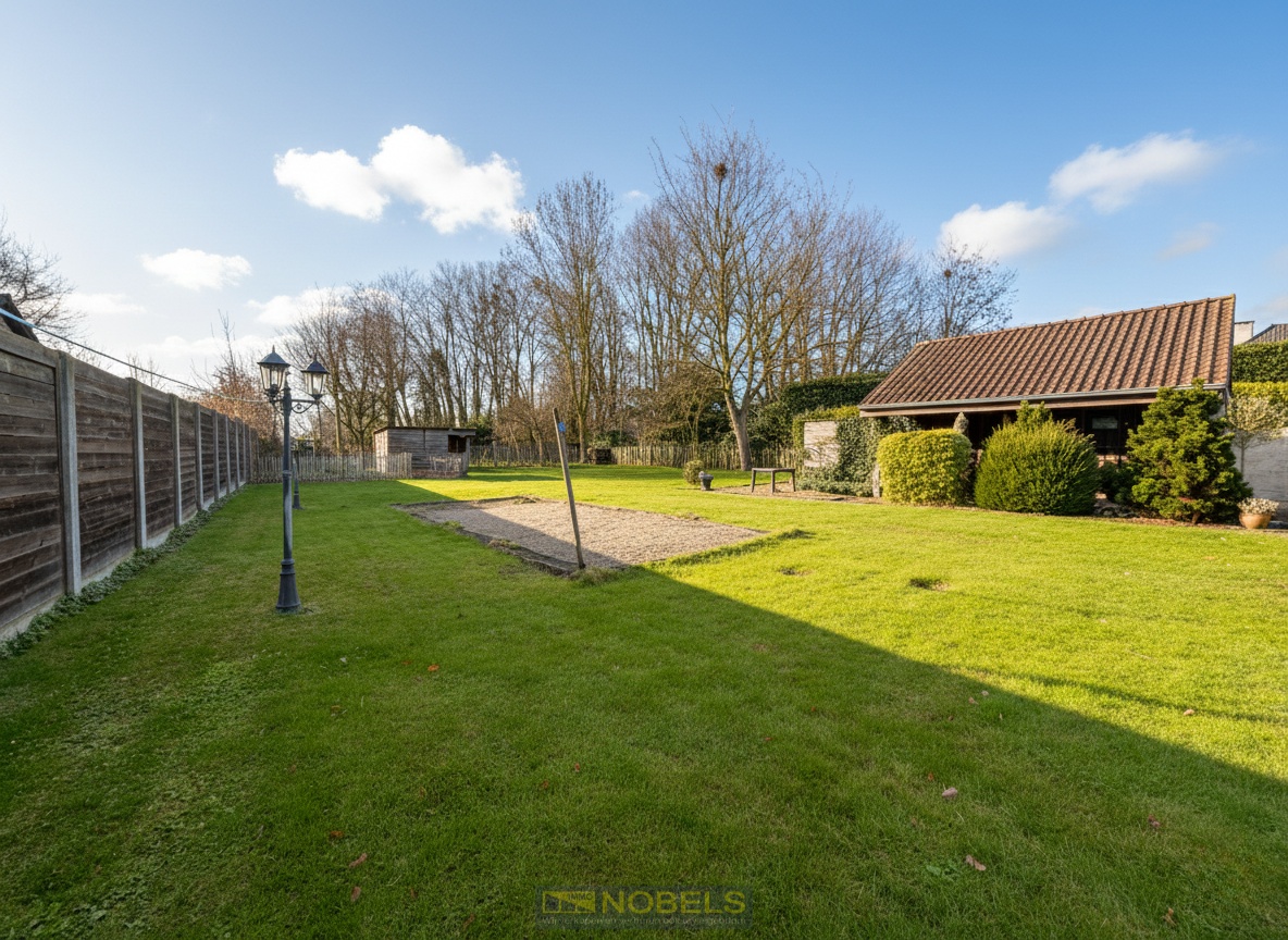 Te koop, landelijk gelegen gezinswoning met zwembad op ruim perceel te Horebeke! - foto 5