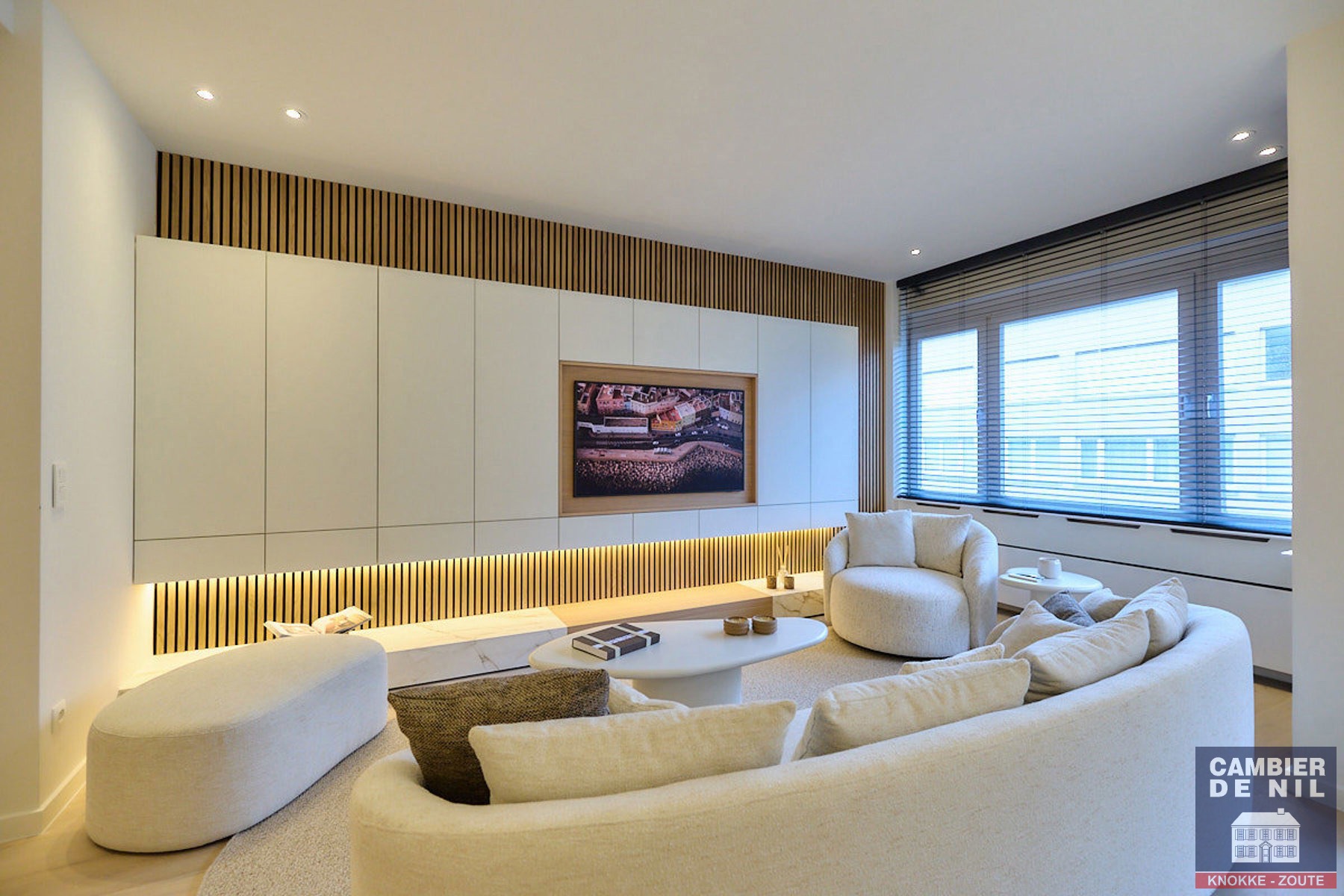 Ruim, gerenoveerd woonappartement vlakbij de Dumortierlaan - foto 2