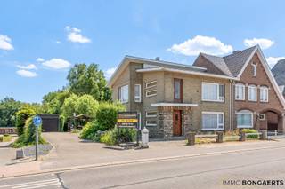 Deze te renoveren woning is gelegen in het centrum van Opoeteren (Maaseik).Het bouwjaar van de woning is 1960. De perceeloppervlakte bedraagt 6a 51ca...