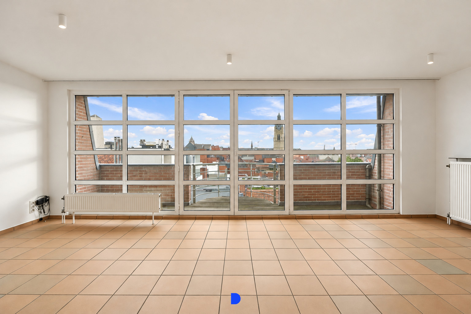 Ruim appartement in het centrum van Roeselare - foto 3