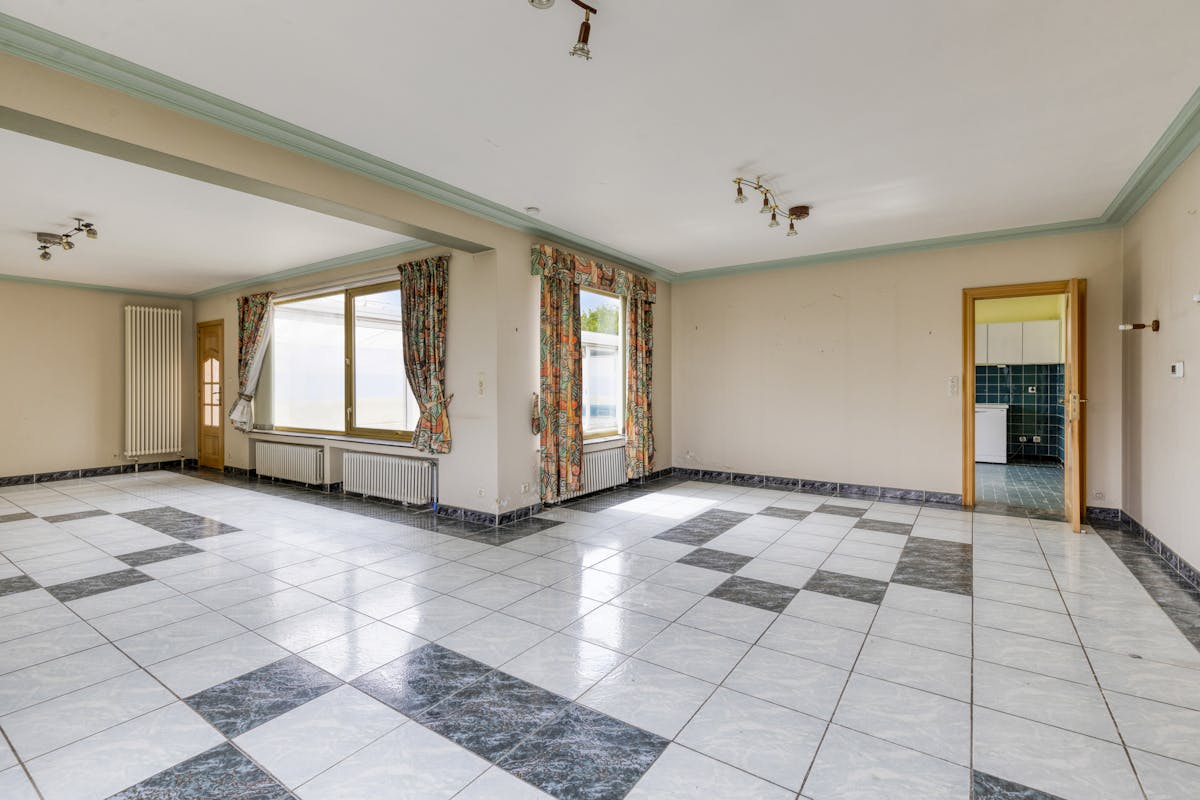 Statige te renoveren villa te koop met zwembad in Zuienkerke - foto 3