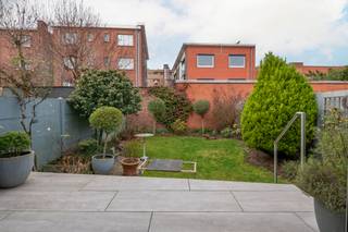 Deze charmante lichtrijke woning bevindt zich in de kindvriendelijke wijk "Oude Elsdonk" . Op wandelafstand vindt u hoogstaande scholen,...