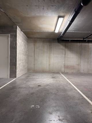 Garage for rent in Gistel