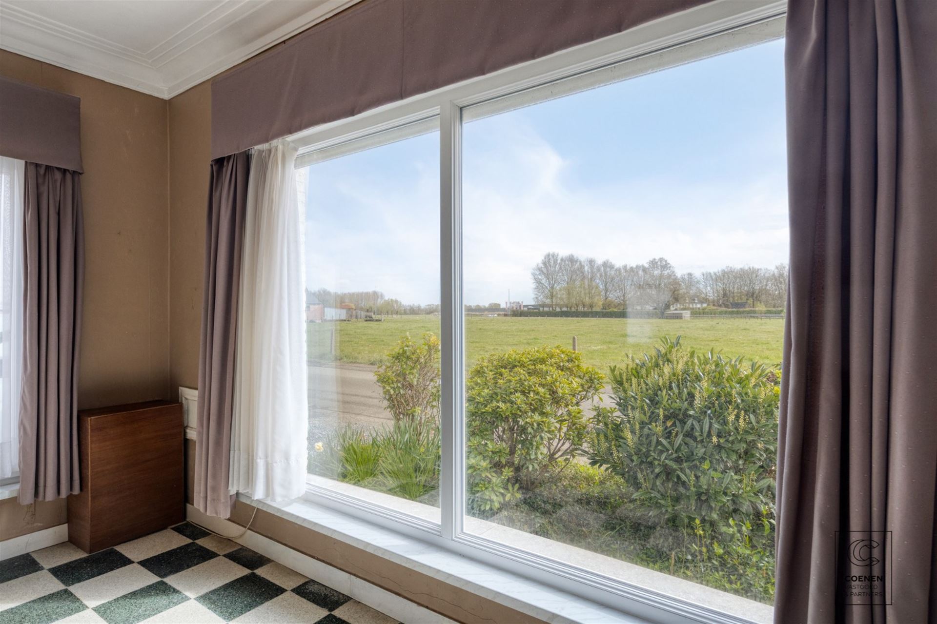 House to renovate with 2 bedrooms on prime location in Lier - photo 5