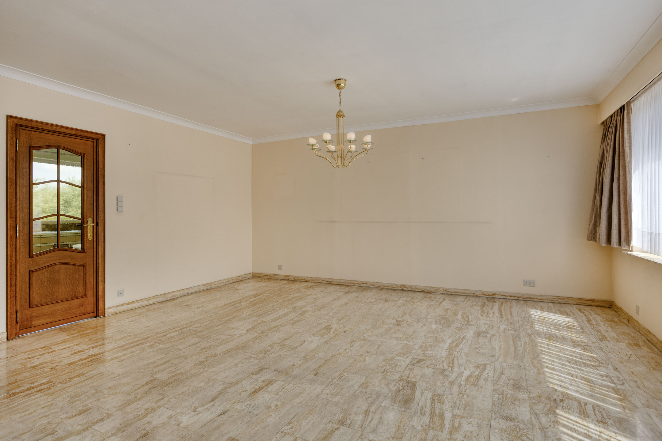 Te renoveren gezinswoning met 3 slaapkamers in Liedekerke - foto 4