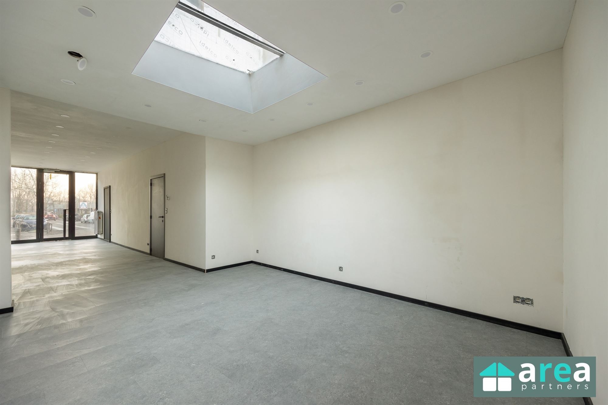 Pand met app + handelsruimte + stockage - foto 4