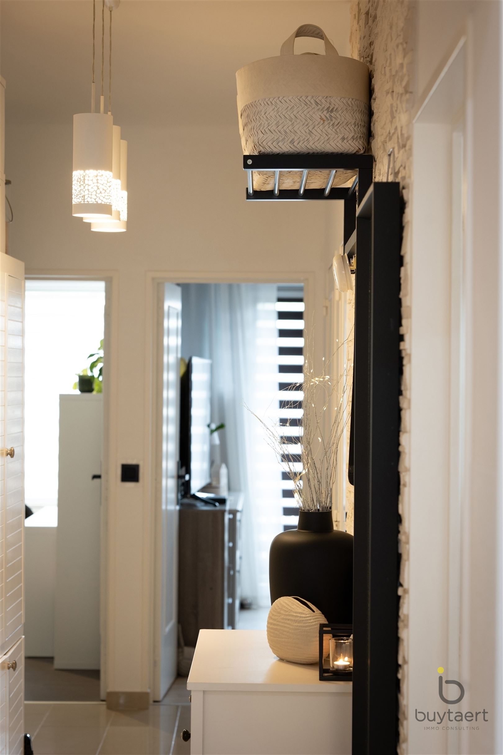 Apartment for sale in Hoboken with 3 bedrooms - photo 4