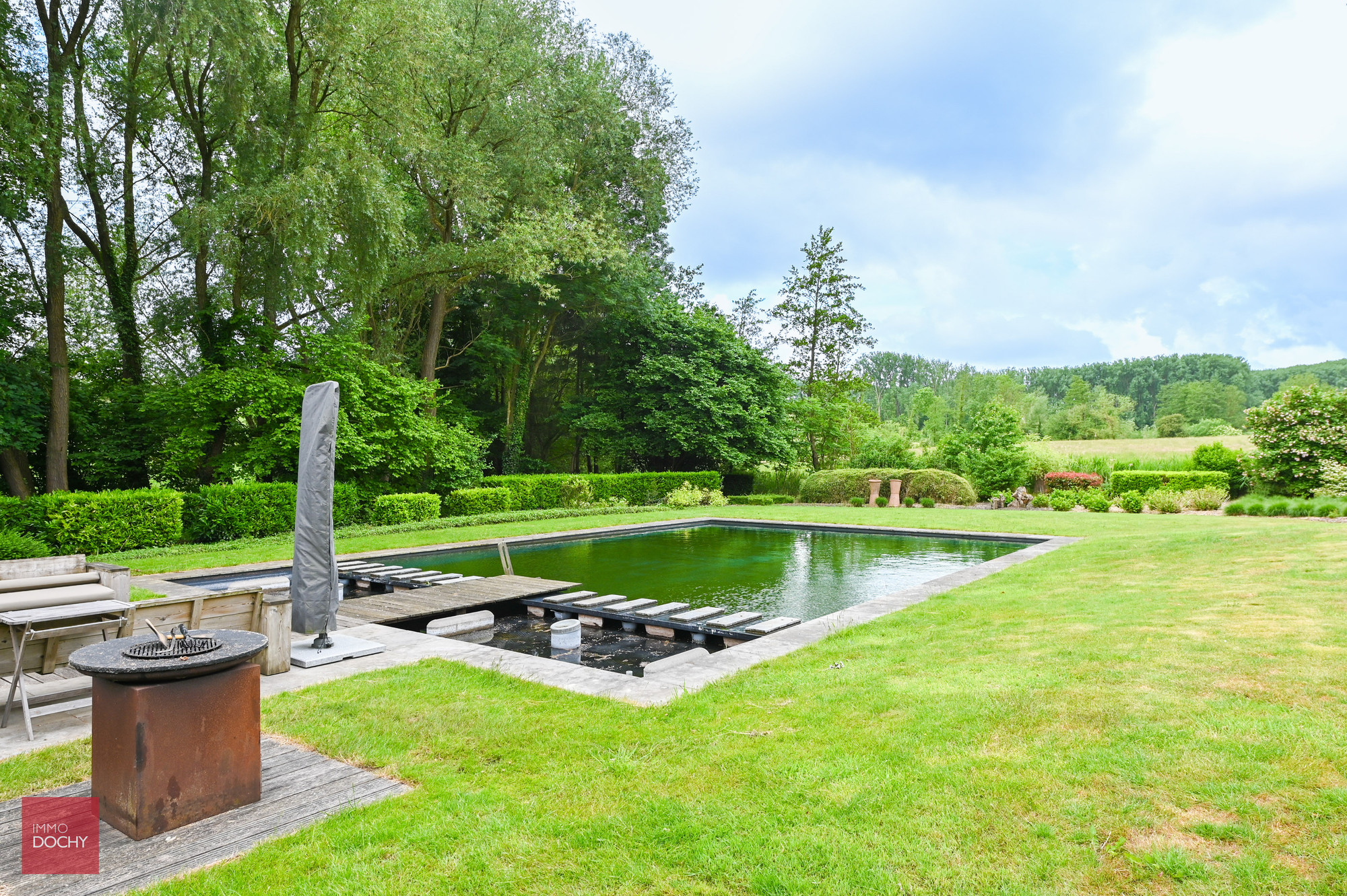 Zeer rustig gelegen instapklaar landhuis met zwemvijver - foto 4
