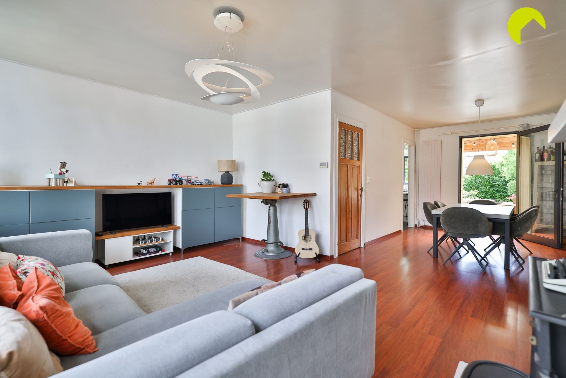 House - photo 5