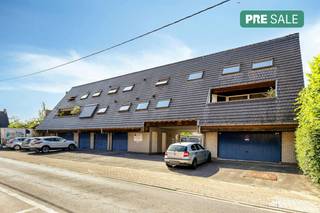 Spacious and energy-efficient roof apartment (127 m²) with large garage for sale in LichterveldeThis well-maintained roof apartment (b. 1993) has a central location in Lichtervelde, near the station and with an easy connection to the E403. With a living area of 127 m², a favourable EPC label B and a compliant electrical inspection, this is an excellent choice for both private living and an interesting investment.Layout of this apartment for sale in Lichtervelde:- Entrance hall with toilet- Bright living space- Kitchen- (Laundry) storage with sink and washing machine connection- 2 spacious bedrooms- Bathroom with bath and double washbasin in furnitureOutside:Pleasant rear terrace with extra outdoor storageVery large garage on the ground floor includedExtra benefits:- Currently rented at €675/month, also ideal for investors- Energy efficient thanks to EPC label B- Compliant electrical installation- Equipped with a recent air conditioning installation- Small-scale residence with low communal costsA spacious and well-maintained apartment with a strong combination of comfort, accessibility and investment potential.Register of measures: no