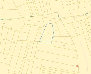 <p>Topo-Immo biedt deze landbouwgrond te koop aan in Roosdaal, gelegen achter de Lostraat (schuin achter het kerkhof van Strijtem), met een totale oppervlakte van 2,470 m² (kadastraal gekend sectie C, nr. 0412/00F000). Het perceel ligt in <strong>landschappelijk waardevol agrarisch gebied </strong>en is momenteel <strong>verpacht</strong>. Overstromingsgevoeligheid en-score is A, en het perceel maakt geen deel uit van een verkaveling of signaalgebied. Interesse of meer informatie? Neem gerust contact op met ons via het nummer 0477 289 144 of vincent@topo-immo.be! Stedenbouwkundige in lichtingen en maatregelenregister in aanvraag.</p>