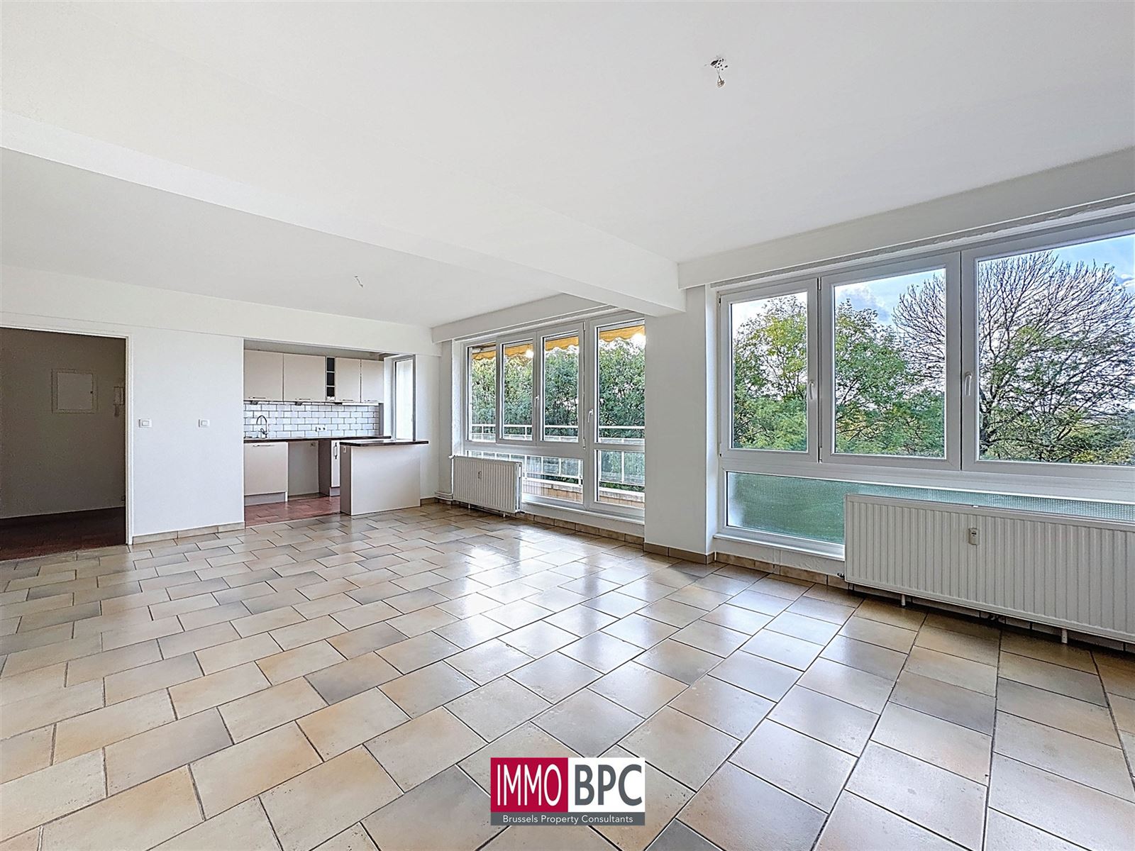 Appartement lumineux avec 2 chambres et terrasse - photo 2