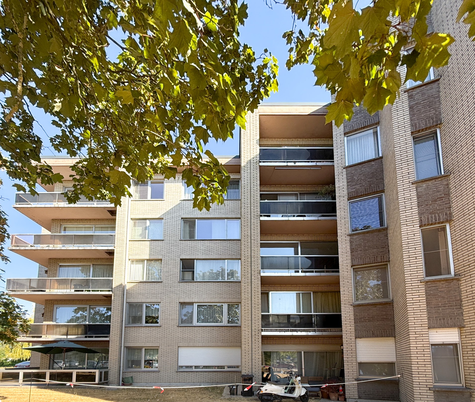 Apartment for sale in Beveren-Kruibeke-Zwijndrecht with 2 bedrooms - photo 1