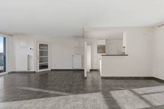 À la recherche d'un appartement prêt à emménager à Sint-Andries? Ne cherchez plus, cet appartement a tout ce que vous recherchez! L'appartement...