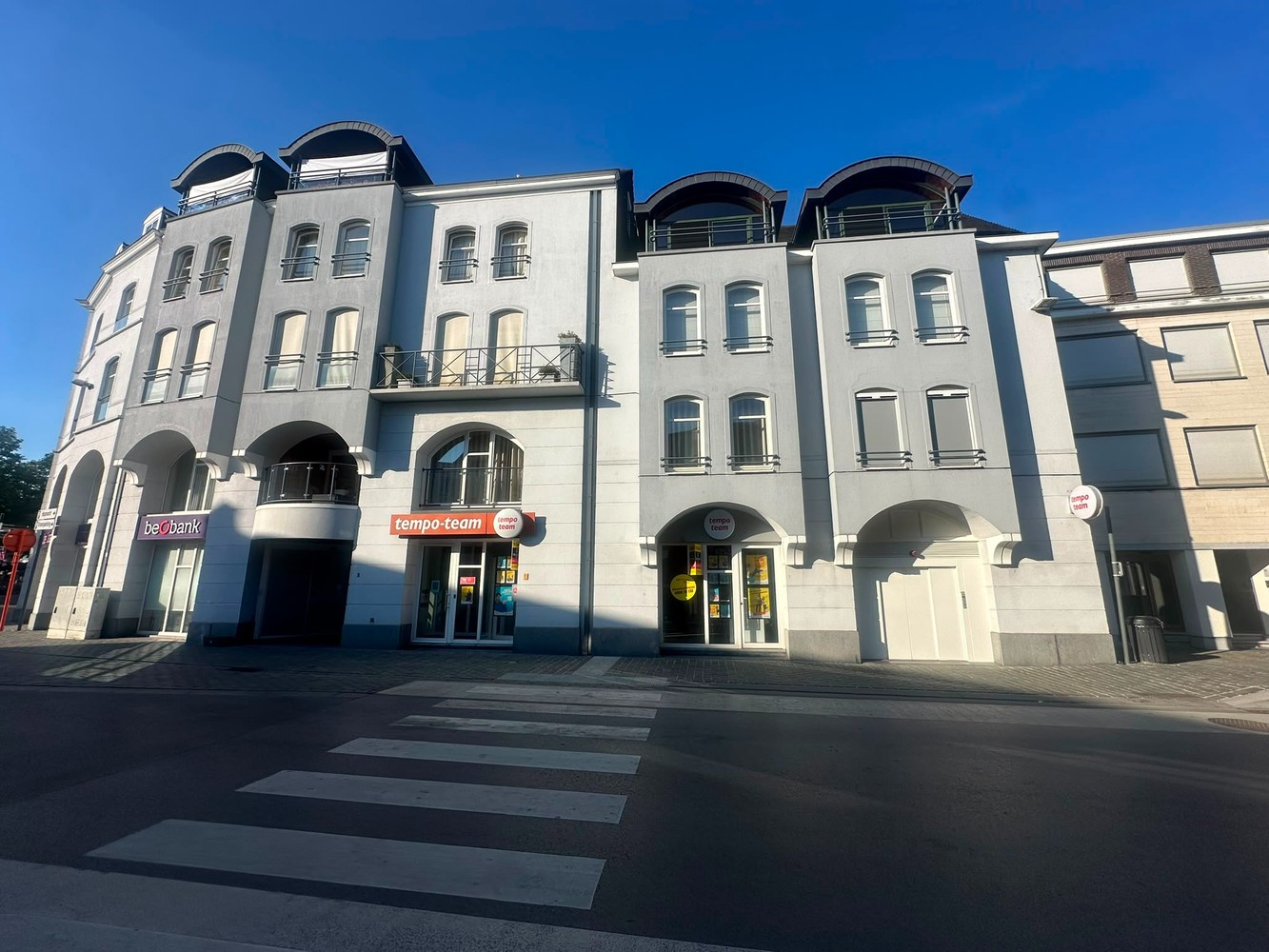 TE HUUR – KANTOORRUIMTE 195 m² | KEIZERSPLEIN AALST - foto 4
