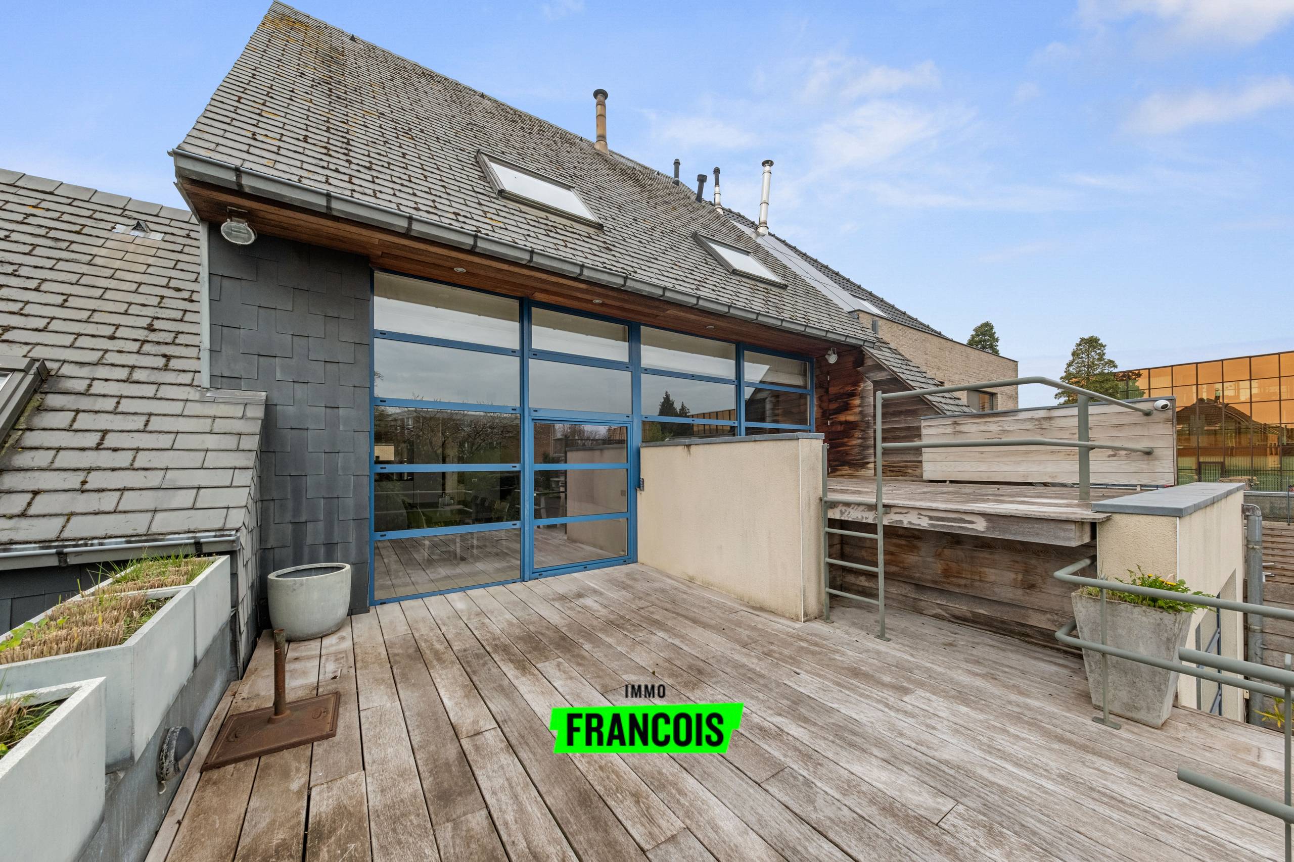 Royale gezinswoning met handelsruimte te koop te Sint-Andries - foto 5