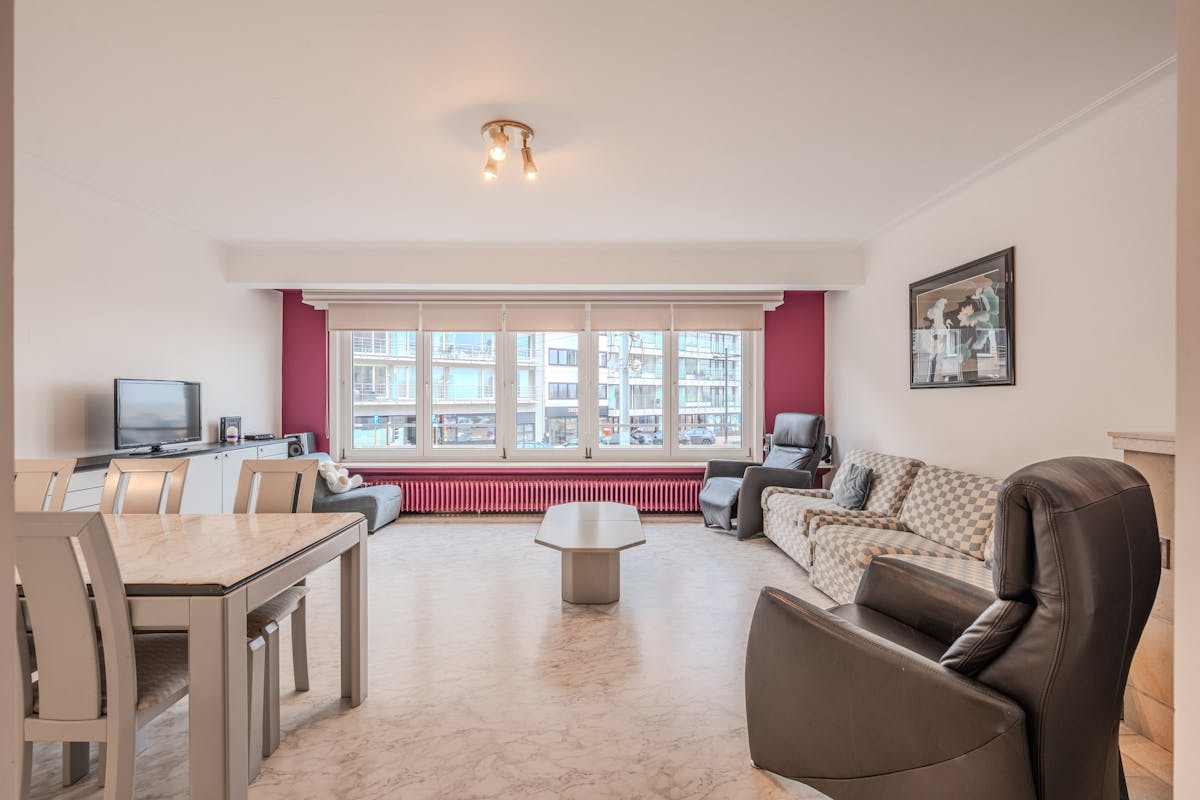 Centrally located 2 bedroom apartment with sea view! - photo 4