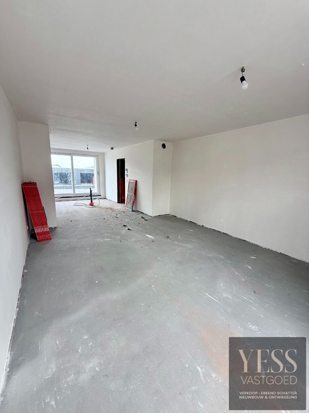 Ruime duplex appartement met 3 slaapkamers en 2 parkings - foto 4