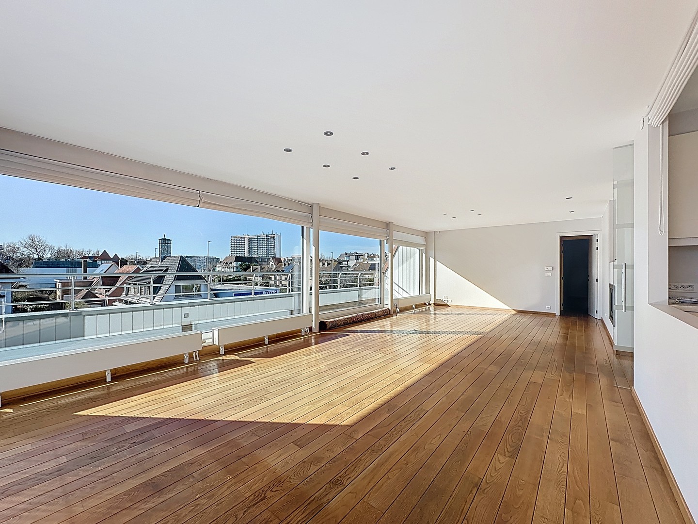 Apartment for sale in Oostduinkerke with 2 bedrooms - photo 4