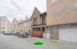 Commercial à vendre à Dixmude