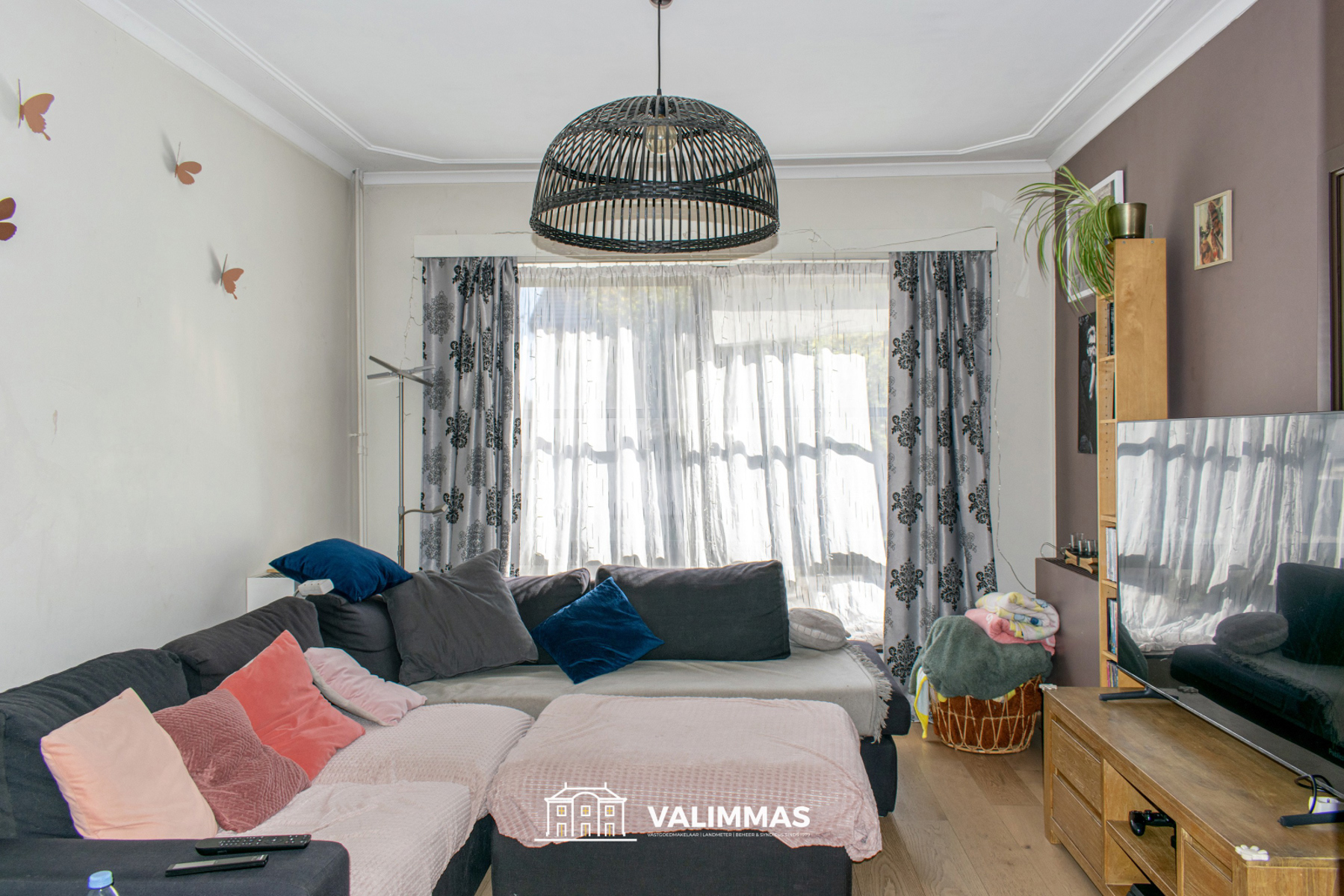 Welgelegen en instapklare woning met gezellige tuin & garage - foto 4
