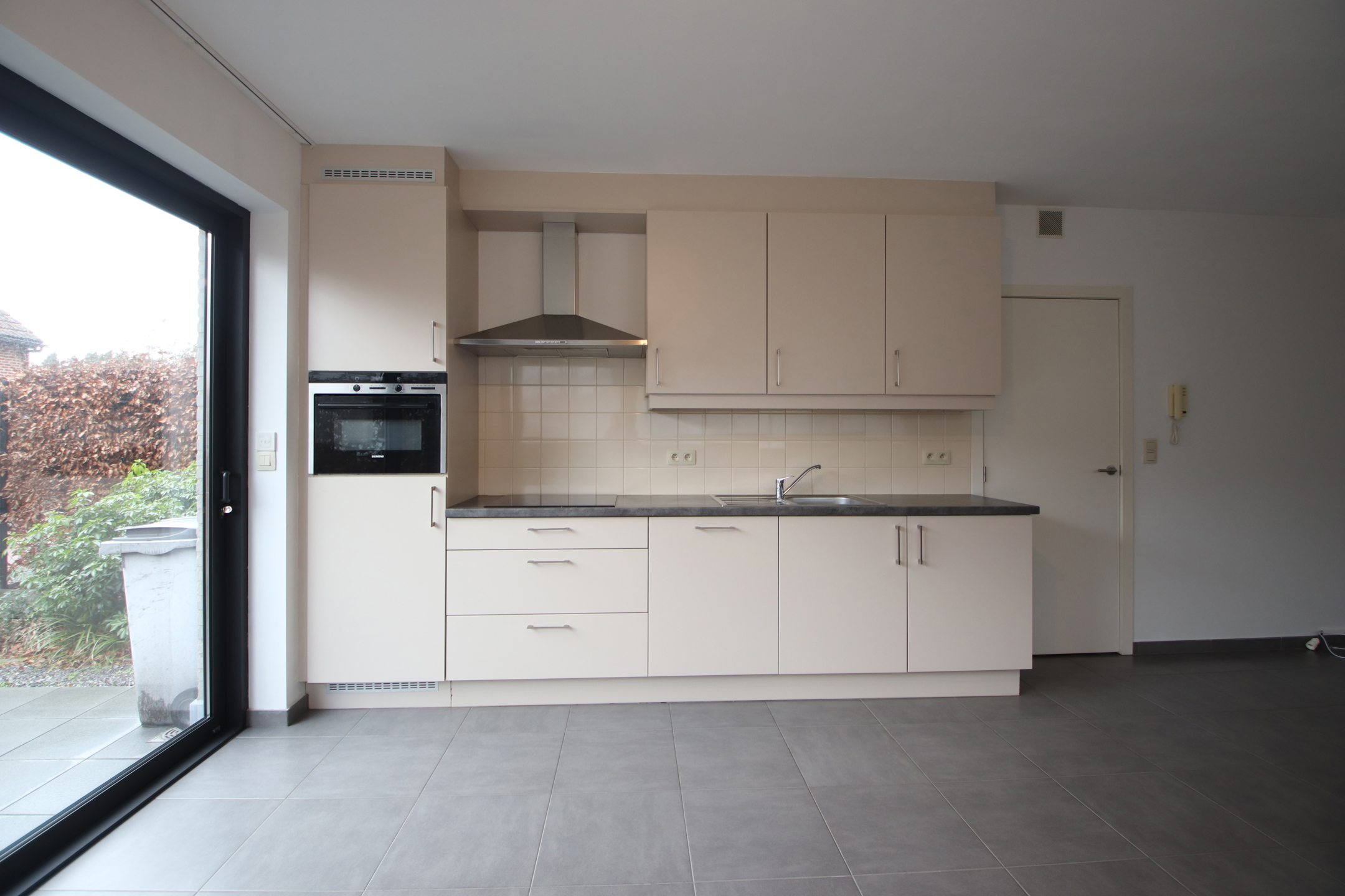 Gelijkvloersappartement met 1 slaapkamer - foto 5