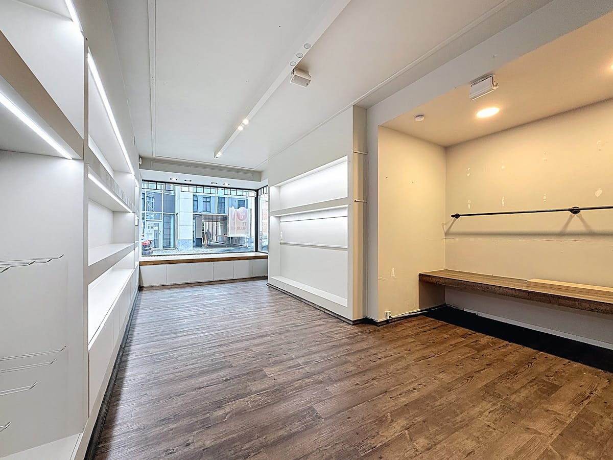 Handelspand (+/-70 m²) met topligging in centrum Oudenaarde - foto 2