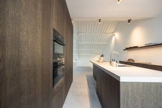 Iconische loft aan het begeerde Eilandje.Wonen met karakter in een industriële setting op een toplocatie.Welkom in deze uitzonderlijke, volledig...