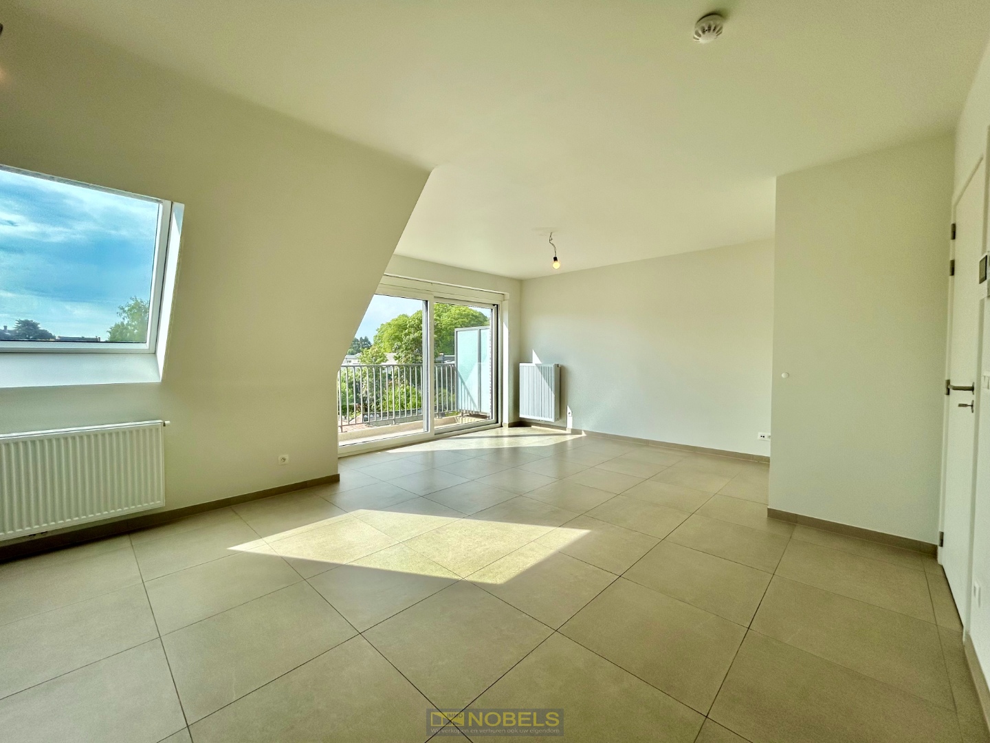 À louer : appartement 1 chambre prêt à emménager au cœur de Renaix avec terrasse et emplacement de parking - photo 4
