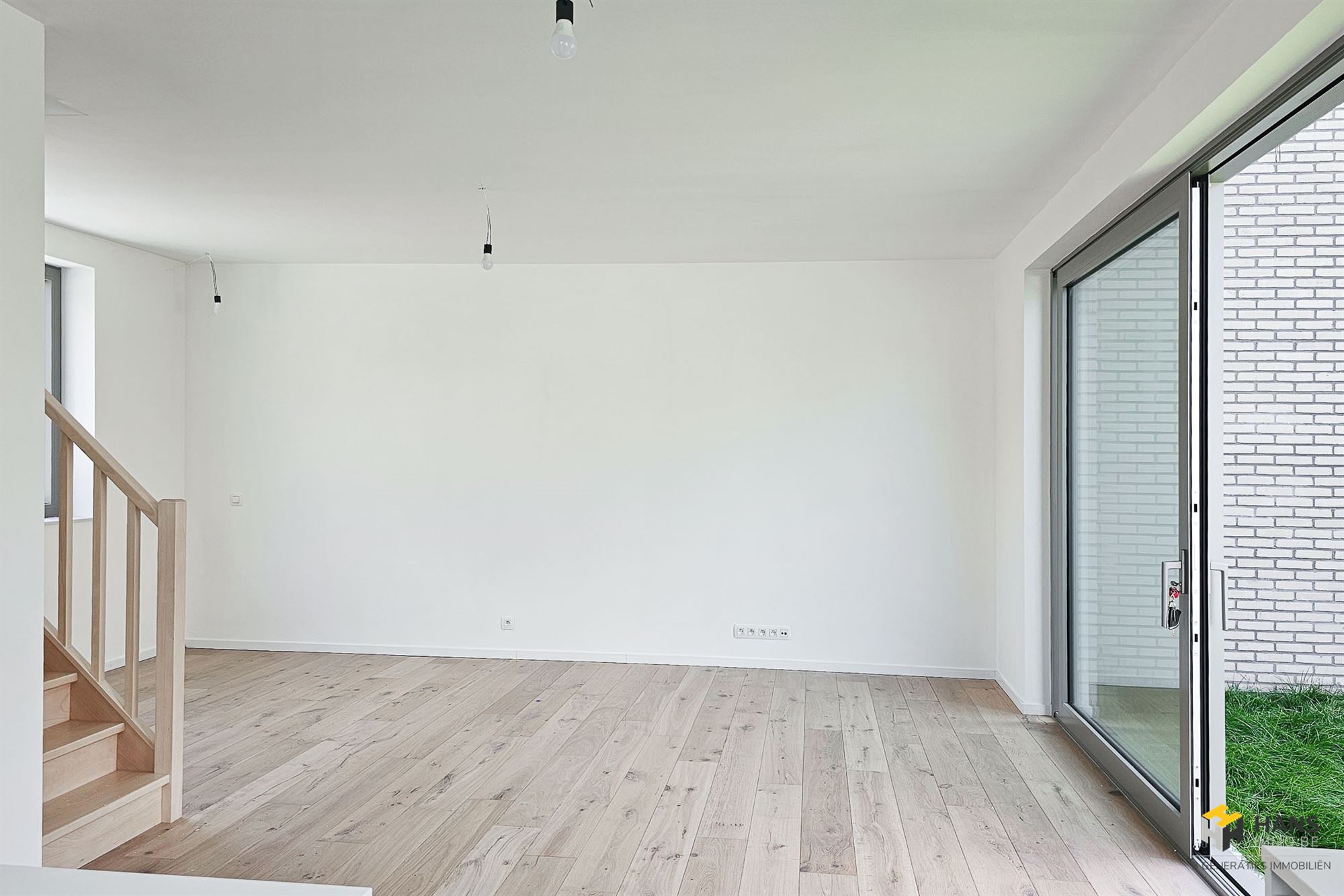 BEN-woning  met 3 slaapkamers op top locatie met aangename tuin en autostaanplaats. - foto 5