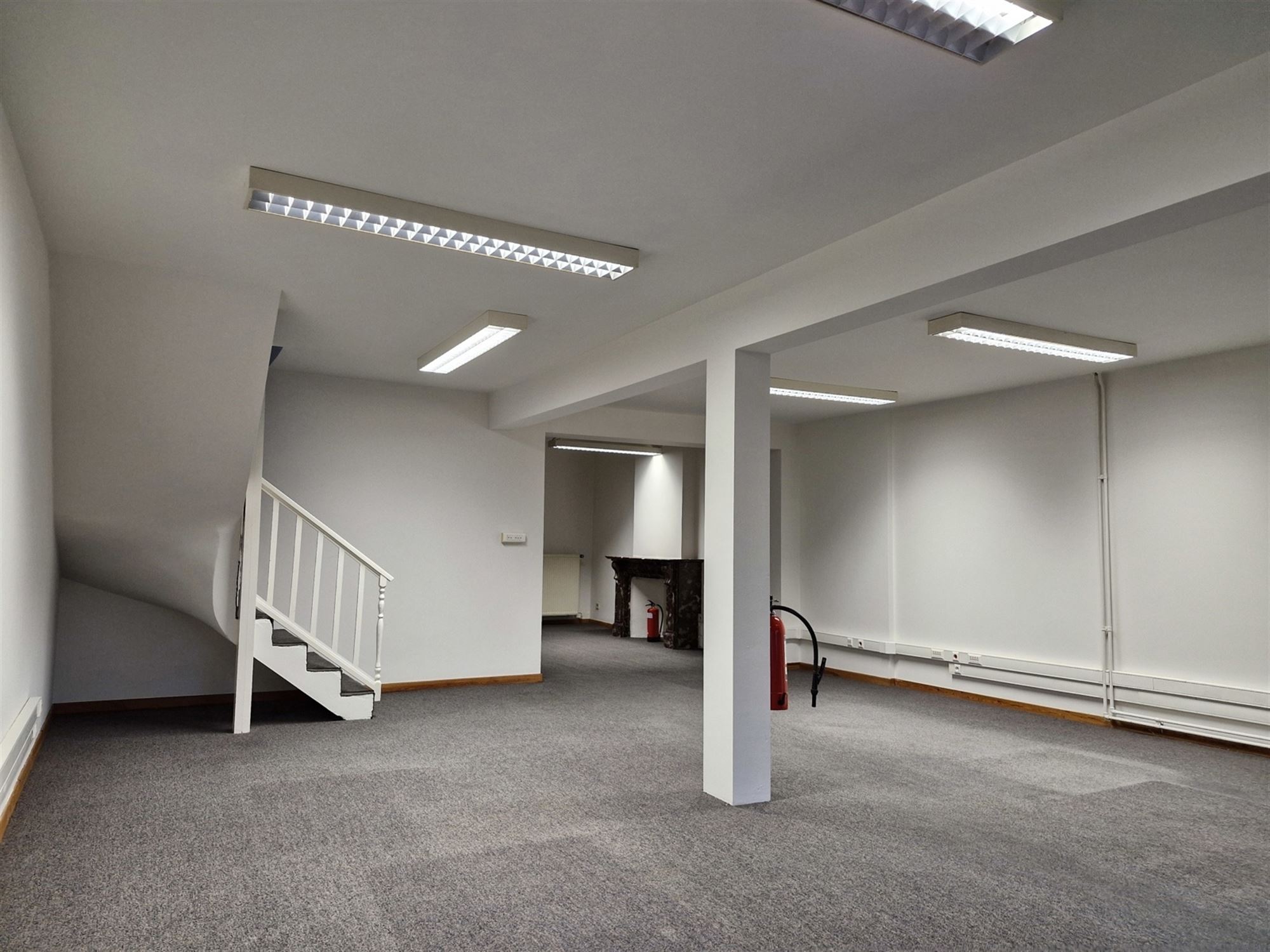 Kantoorruimte te huur in Mechelen! - foto 2