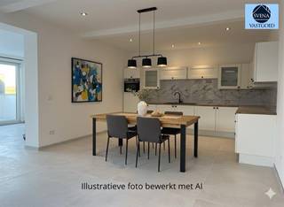 OPENHUISDAG WOENSDAG 01 APRIL 2026ZEER RUIME WONING MET 4 SLAAPKAMERS EN 2 GARAGESRichtprijs : 375.000 euro Deze volledig gerenoveerde woning(...