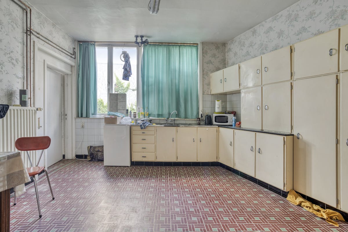 Huis met handelsruimte te koop in centrum Roeselare - foto 5