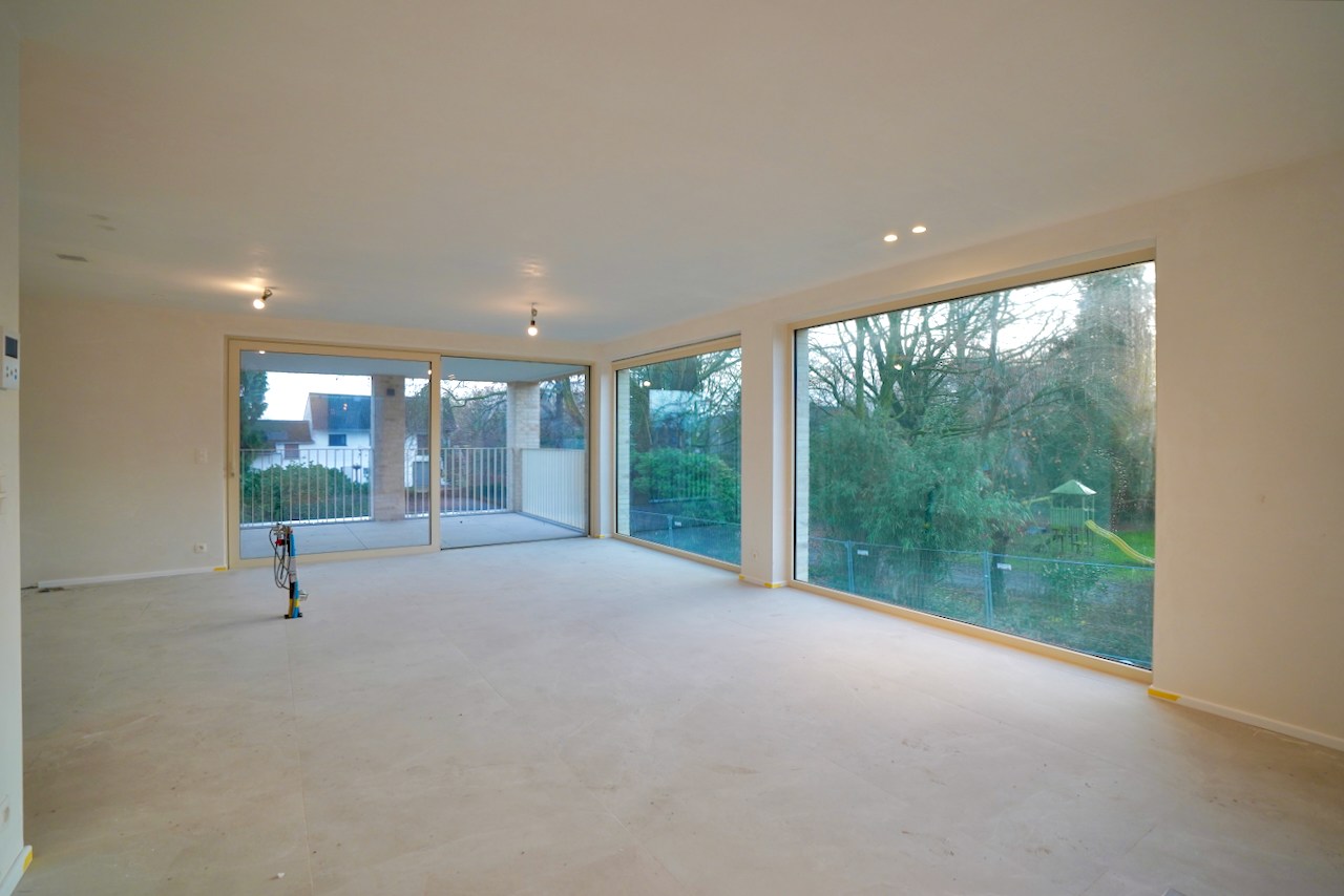 Prachtig nieuwbouwappartement in stijlvol project te centrum Wachtebeke! - foto 3