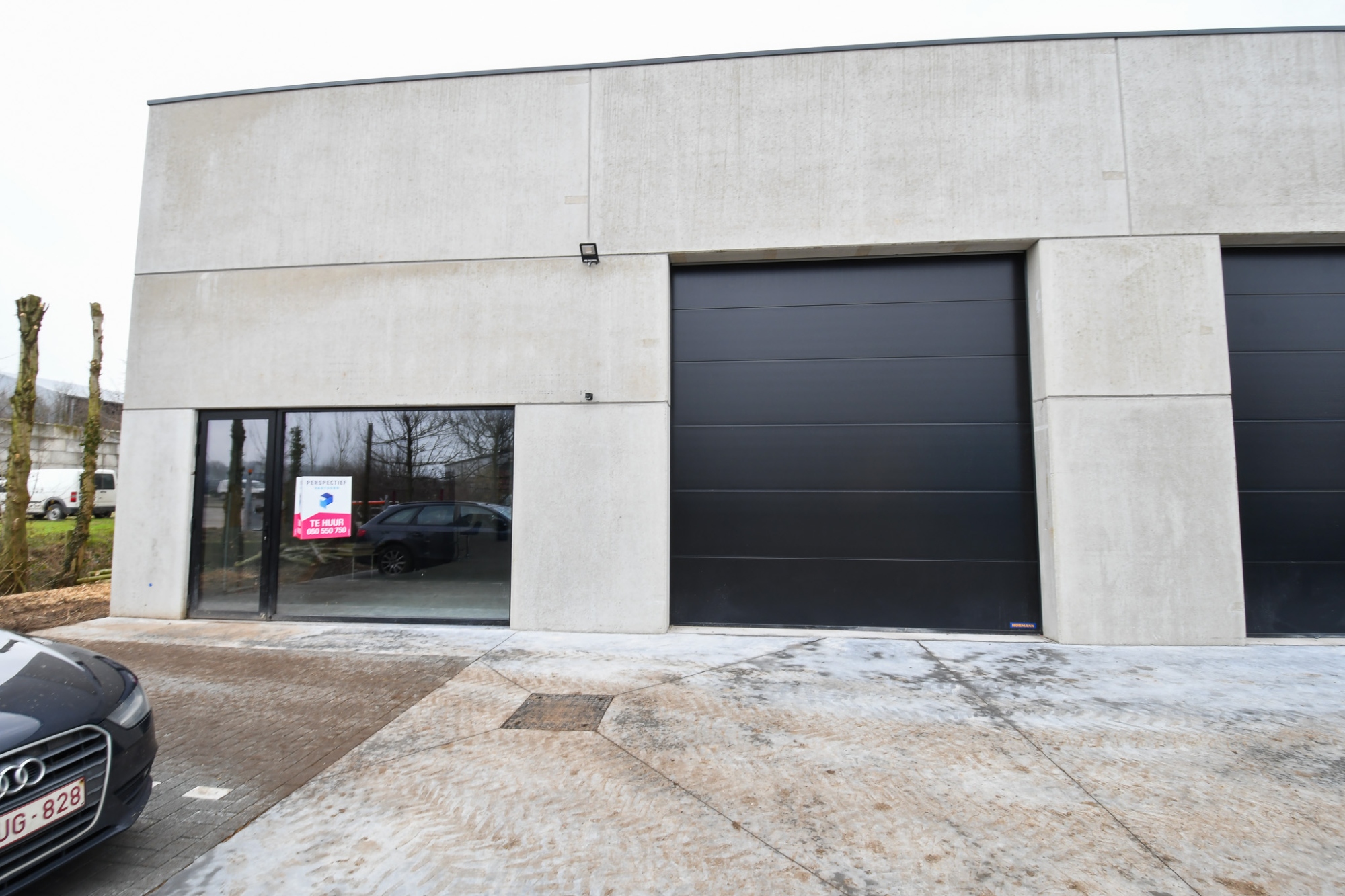 Commercial à louer à Zedelgem - photo 2