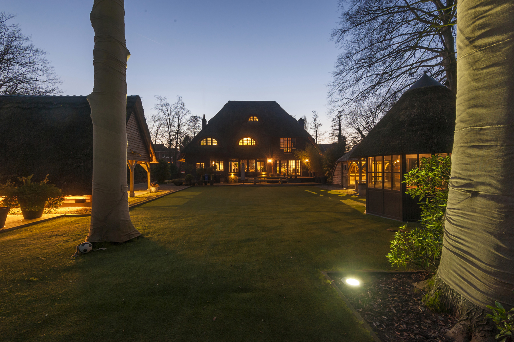 Stijlvolle villa op centrale locatie - foto 1