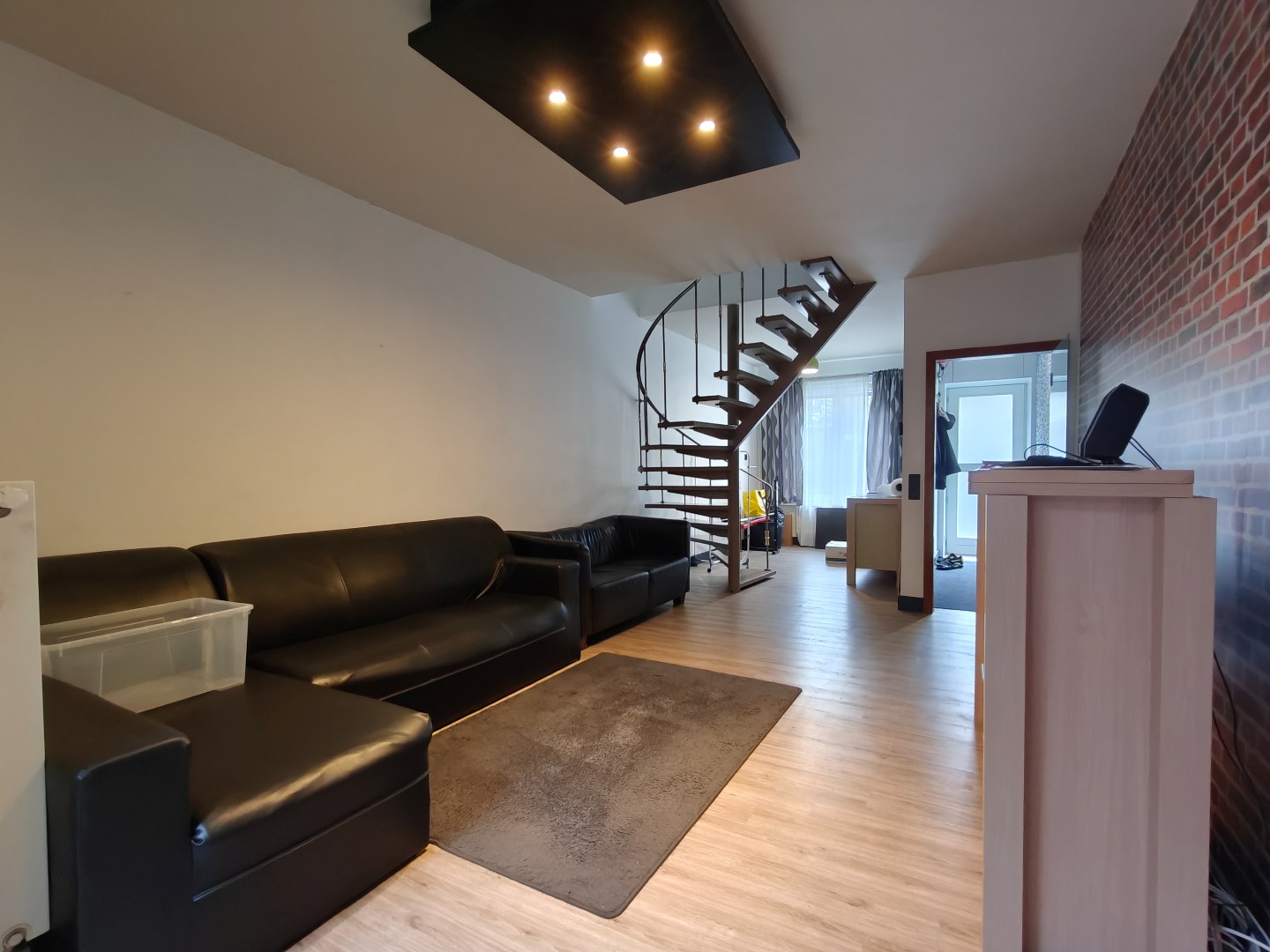 Woning met tuin en zonnepanelen te Lokeren - foto 2