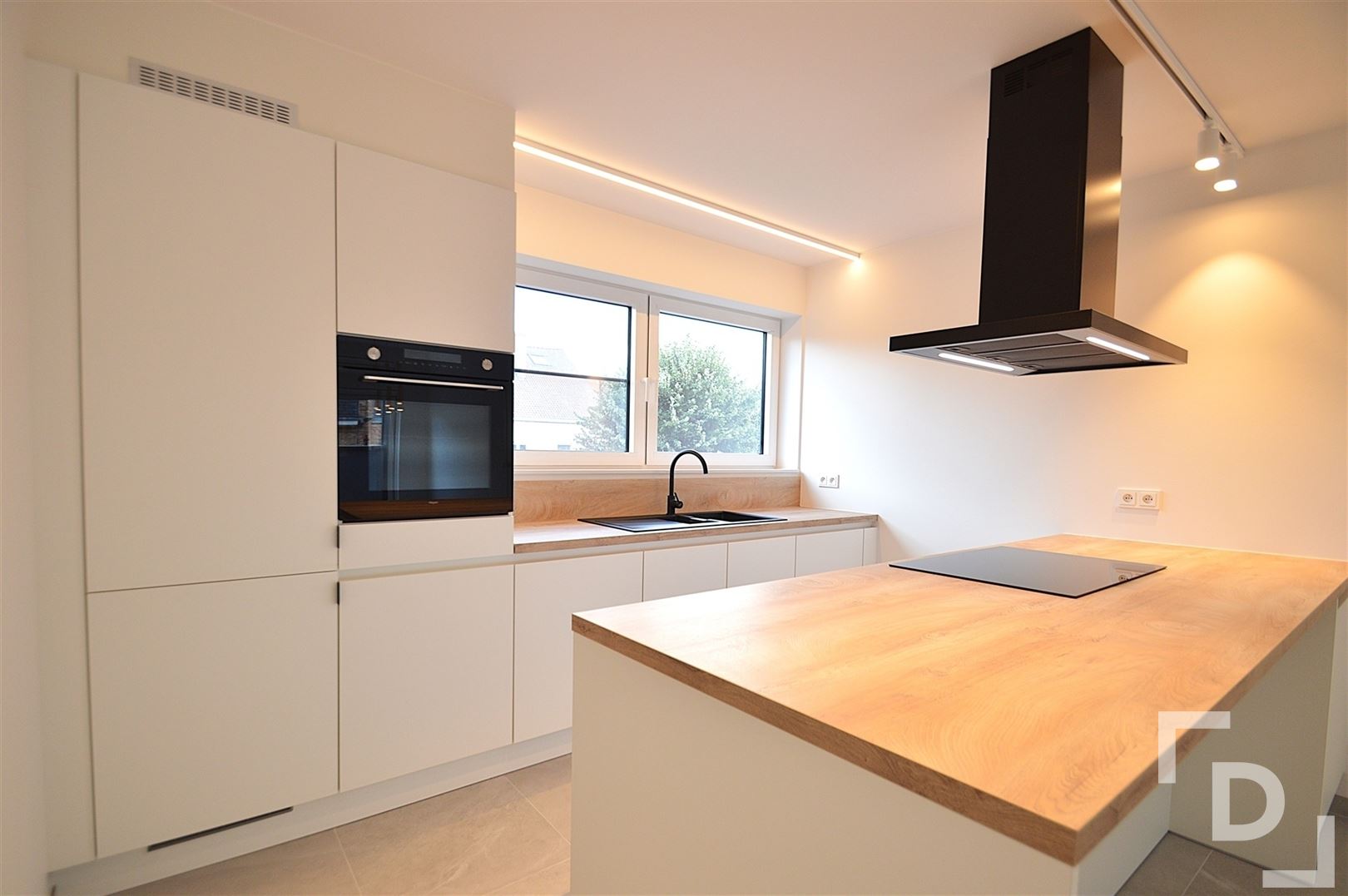 Apartment for rent in Ypres with 2 bedrooms - photo 1