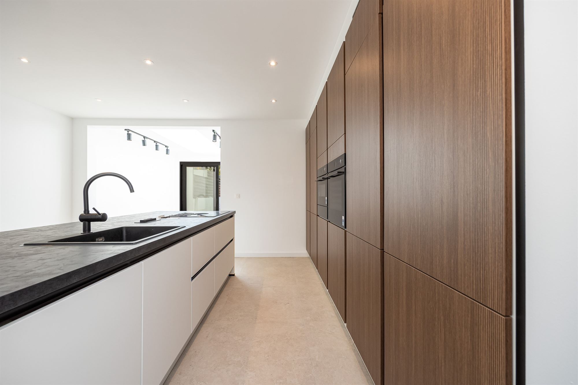 House - photo 5