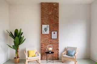 Dit instapklare appartement is gelegen in de Heirmanstraat 3-5 te Merksem, in een aangename en recent opgewaardeerde woonomgeving. Dankzij de...