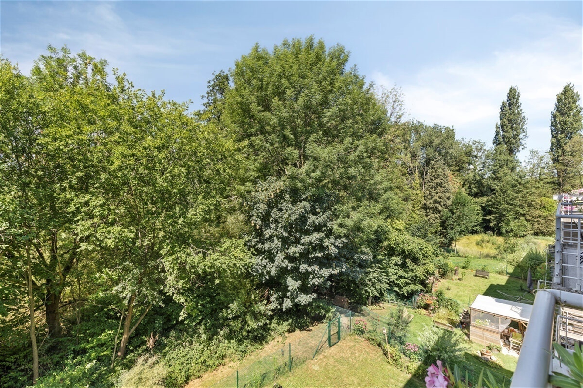 Apartment for sale in Berchem-Sainte-Agathe with 2 bedrooms - photo 2