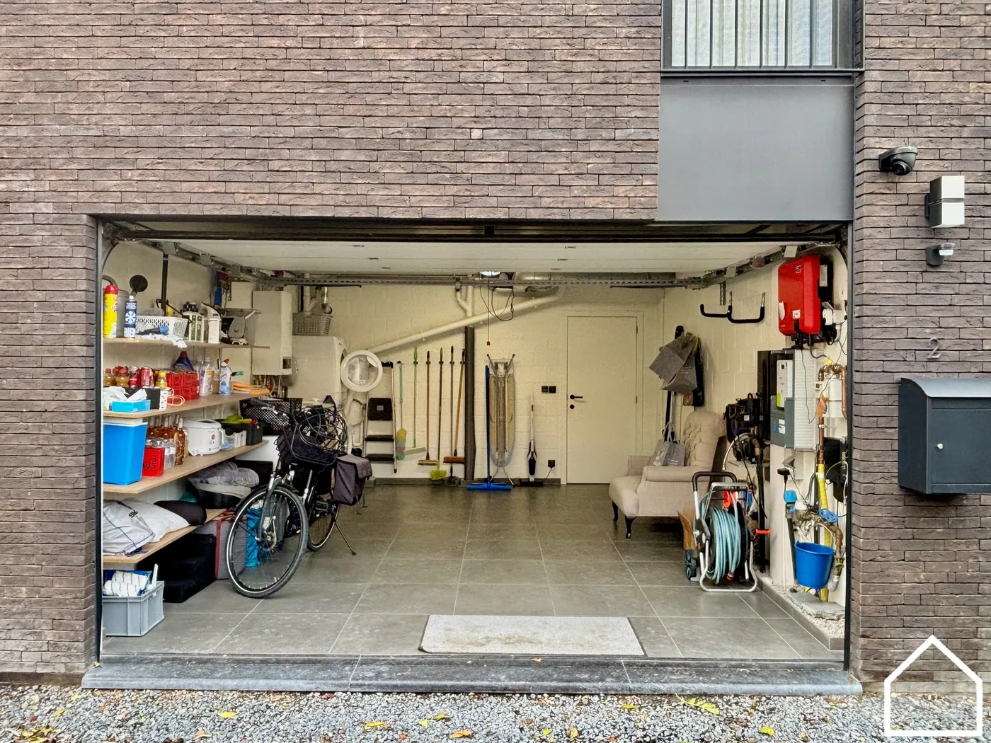 Centrum Ieper – Recente instapklare gezinswoning met energieprestatie label A - foto 3