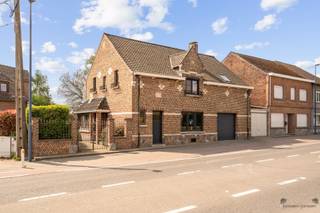 <p><span>Characterful, fully renovated home with spacious garden and view of horse pasture</span></p><p><span>Looking for a unique property where charm and modern comfort come together perfectly? This characterful house with a rich history underwent a thorough, contemporary renovation where not only the living comfort, but also the living space was significantly expanded.</span></p><p><span>With a generous living area of no less than </span><span>242 m²</span><span> , this property offers all the space for a family looking for comfort and flexibility. You have </span><span>four spacious bedrooms</span><span>, a </span><span>separate dressing room</span><span>, </span><span>two stylish bathrooms</span><span> and </span><span>two toilets</span><span>.</span><span> In addition, there is an extra room that can perfectly serve as </span> office<span>, hobby room or playroom</span><span>.</span></p><p><span>The heart of the home is undoubtedly the </span><span>modern, fully equipped kitchen</span><span>, which serves as a central connection between the two cozy living spaces. One of these living spaces was extended with large glass windows, allowing you to enjoy an abundance of natural light as well as a beautiful view of the garden. Through this room you also have </span><span>direct access to the garden</span><span>, where at the back you overlook a peaceful horse pasture a unique asset for lovers of nature and open space. The plot totals 1200 m²</span></p><p><span>Moreover, you will enjoy additional contemporary comfort thanks to </span><span>triple-glazed windows</span><span>, providing excellent insulation and energy efficiency. The presence of </span><span>solar panels</span><span> further contributes to lower energy costs and a sustainable lifestyle. The </span><span>south-facing garden</span><span> guarantees optimal sunlight, ideal for enjoying long sunny days.</span></p><p><span>Furthermore, the house has a </span><span>practical storage space</span><span>, a </span><span>spacious garage</span><span> and is </span><span>partially cellared</span><span>, offering additional storage possibilities.</span></p><p><span>In short, a move-in ready home that effortlessly combines character and modern living, located in a quiet and green area.</span></p><p><span> </span></p><p><span>Main assets in a row:</span></p><p><span> </span></p><ul><li><span>Living area of 242 m²</span></li><li><span>Fully and qualitatively renovated while retaining character</span></li><li><span>Modern, new kitchen at the heart of the property</span></li><li><span>Two cozy living spaces with lots of light</span></li><li><span>Extension with large windows and direct garden connection</span></li><li><span>South facing garden overlooking horse pasture</span></li><li><span>Triple glazed windows (energy efficient)</span></li><li><span>Solar panels for lower energy costs</span></li></ul><p><span>Interested? Contact us today for a visit and be surprised by this special home!</span></p><p><span> </span></p><p><span> </span></p><p><span> </span></p><p><span> </span></p><p><span> </span></p>