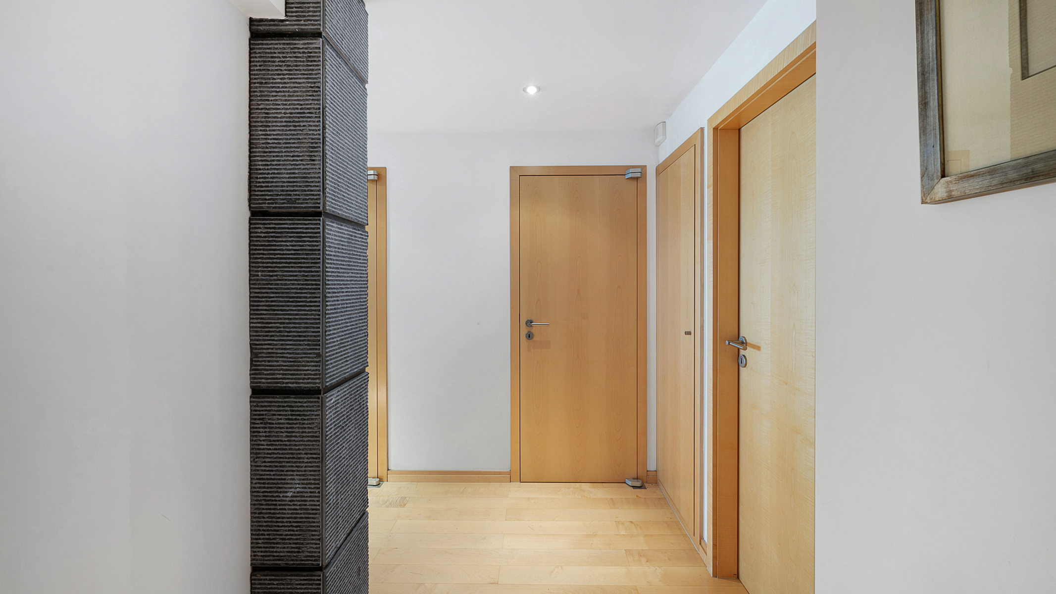 Ruim appartement met zijdelings zeezicht - foto 3