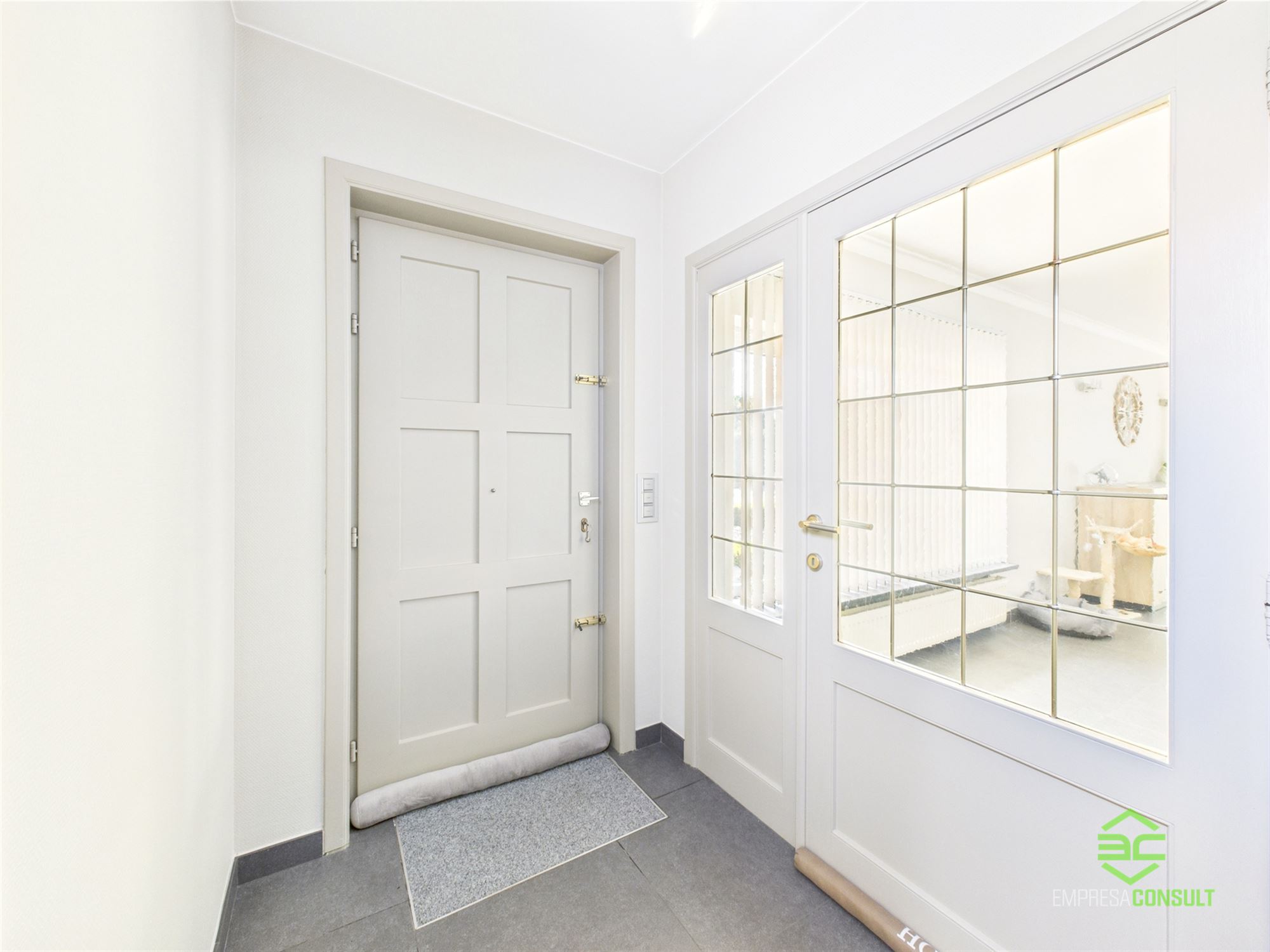 Instapklare gezinswoning met 3 slpk in Linkhout! - foto 4