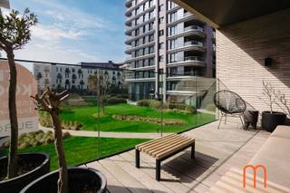 Op zoek naar een instapklaar en luxueus appartement aan de Belgische kust?Ontdek dit prachtig afgewerkt appartement op de 1ste verdieping van de...